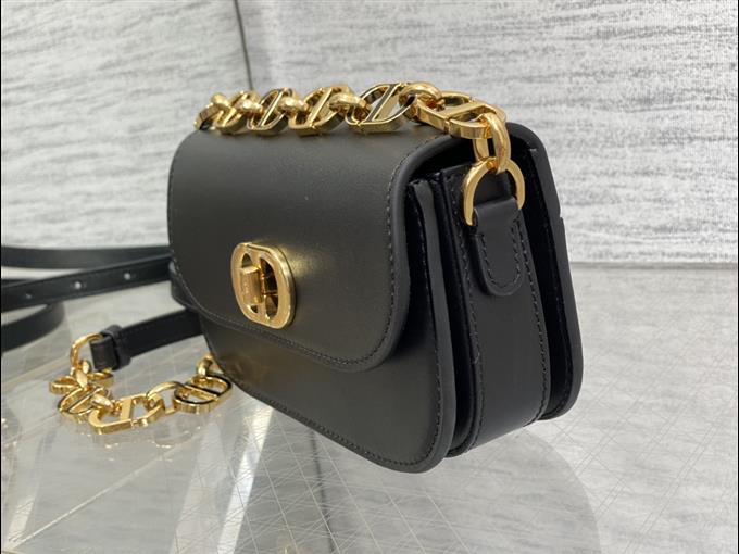 2025228Y600P204622964