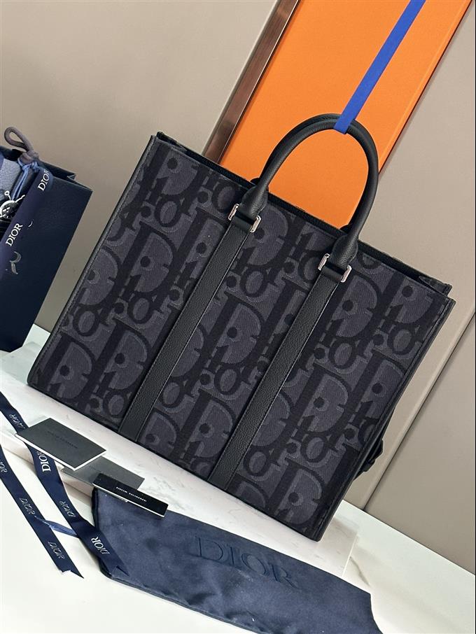 2025228Y630P211114728