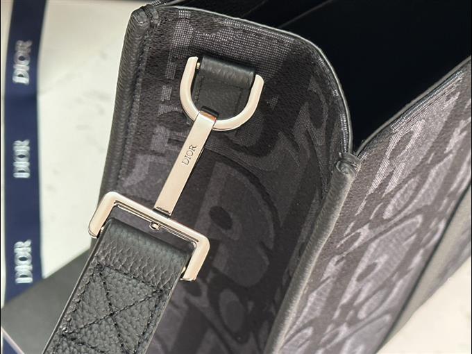 2025228Y630P211114759