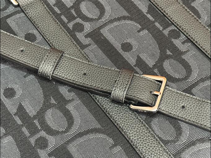 2025228Y630P211114807