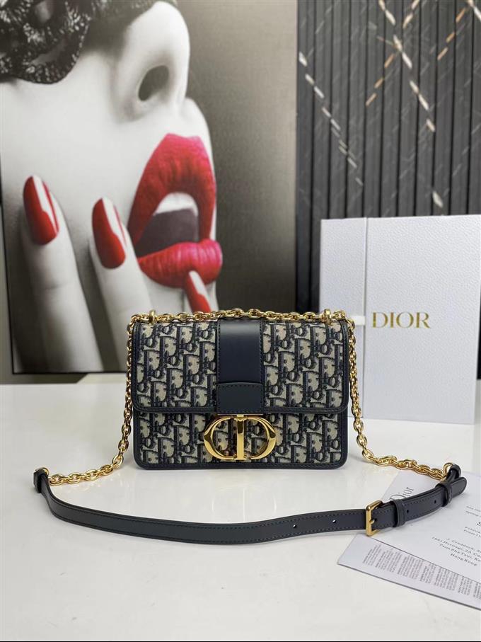 2025228Y650P20462416