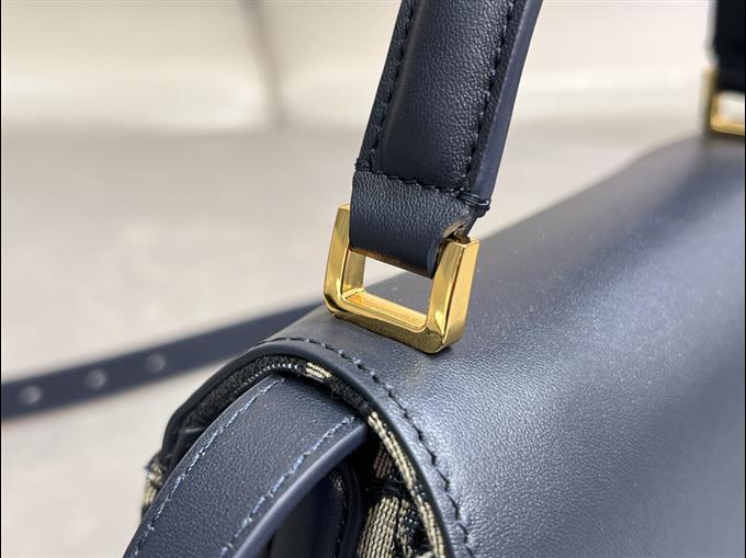 2025228Y650P204625680