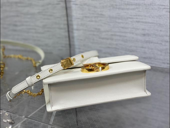 2025228Y650P204639937