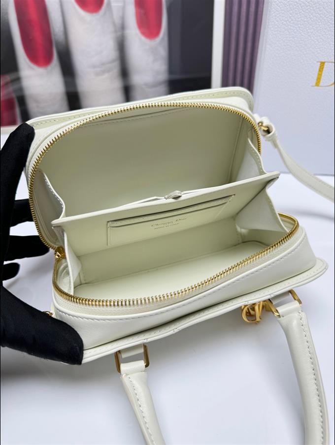 2025228Y650P204646921