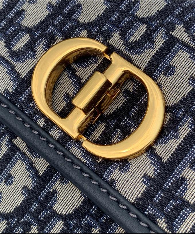 2025228Y750P204617509