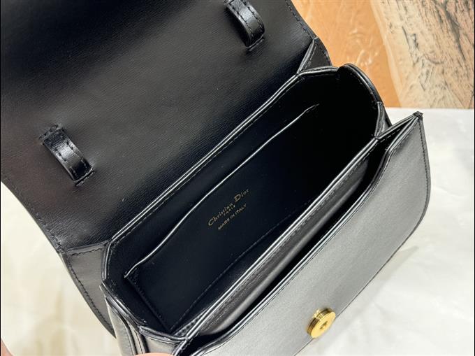 2025228Y750P204627373