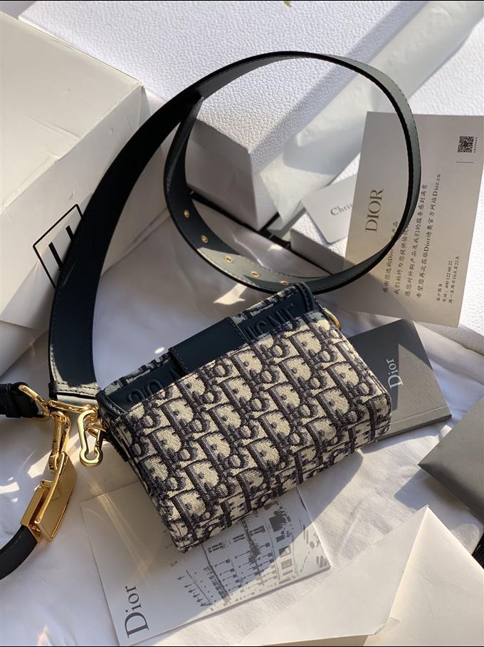 2025228Y800P204640294