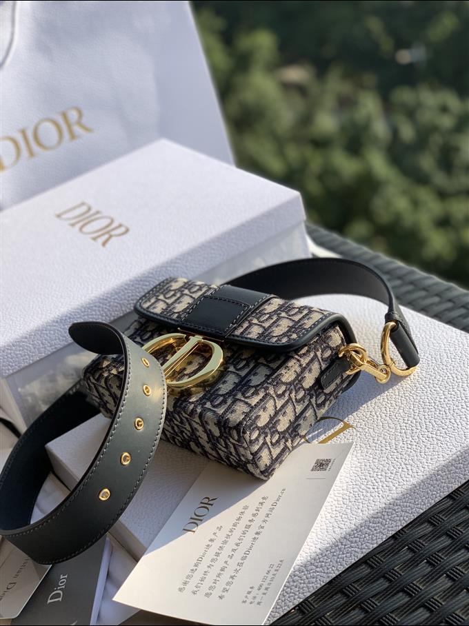 2025228Y800P204640341