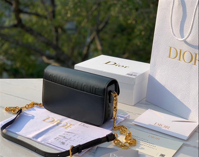 2025228Y900P204640595