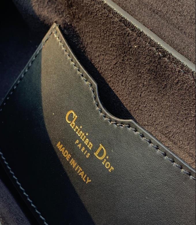 2025228Y900P204640688