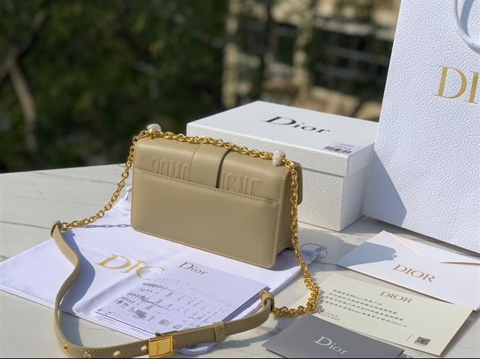 2025228Y950P204617620