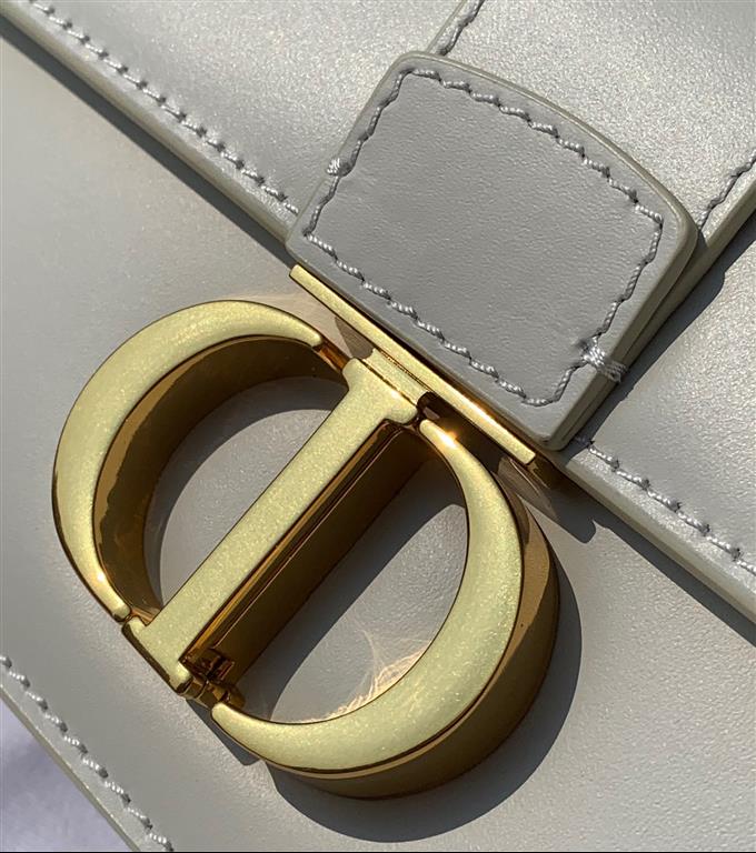 2025228Y950P204617793