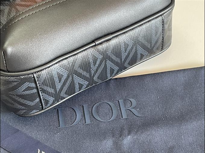 2025228Y520P211010143