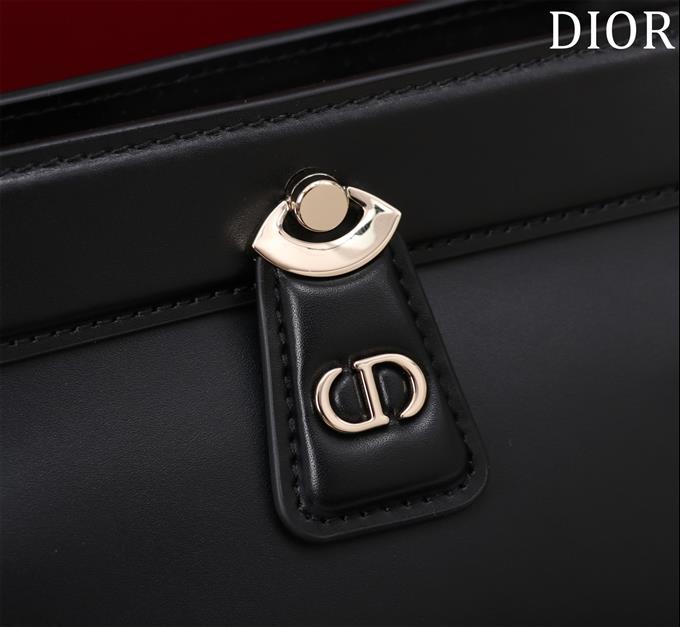 2025228Y600P221523516