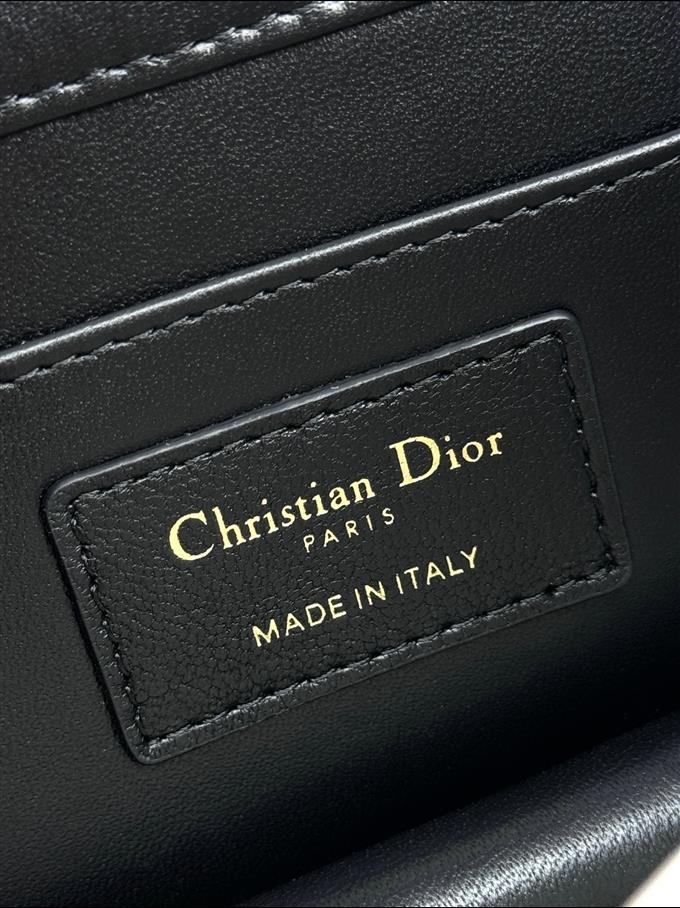 2025228Y650P222027199