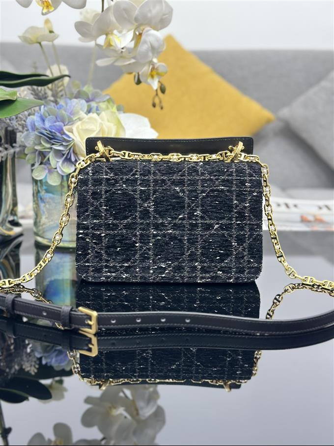 2025228Y680P222641647