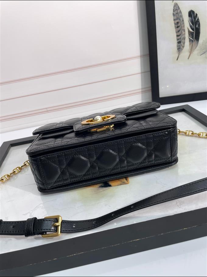 2025228Y680P222642365