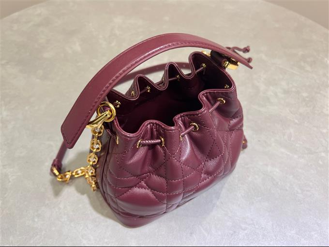 2025228Y700P222642679