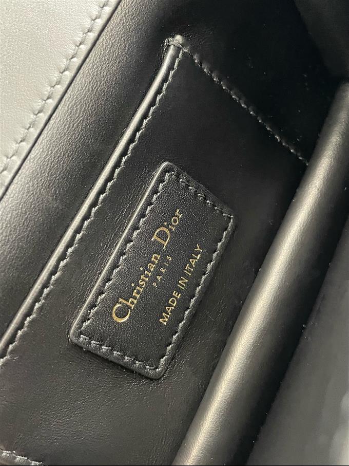 2025228Y730P222027482