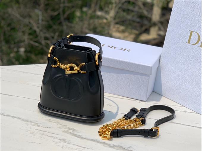 2025228Y850P22553568