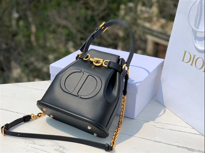 2025228Y900P22553709