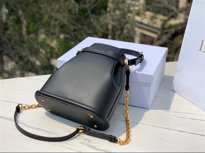 2025228Y900P22553740