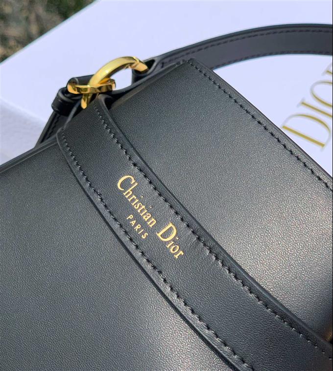 2025228Y900P22553787