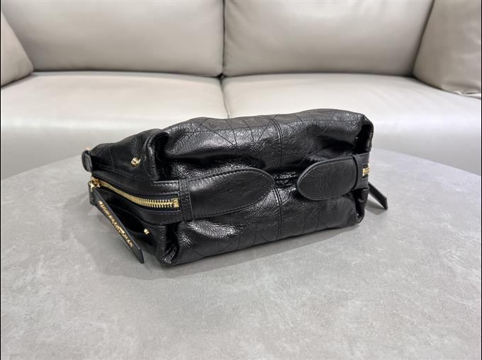 2025228Y1000P223111680