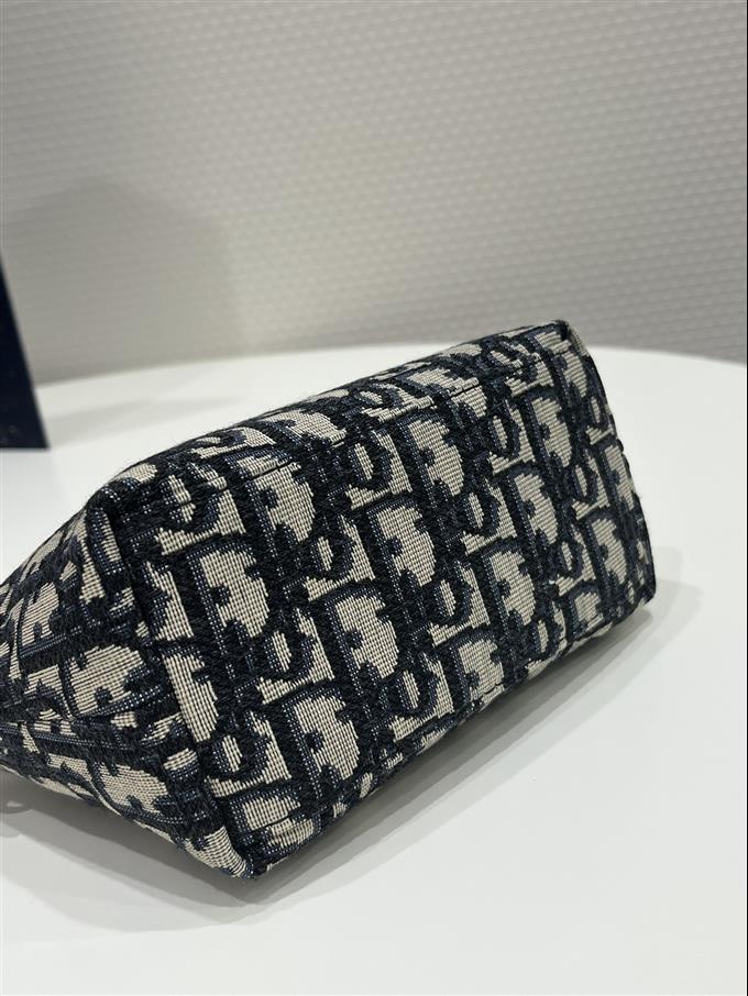 2025228Y480P22516831