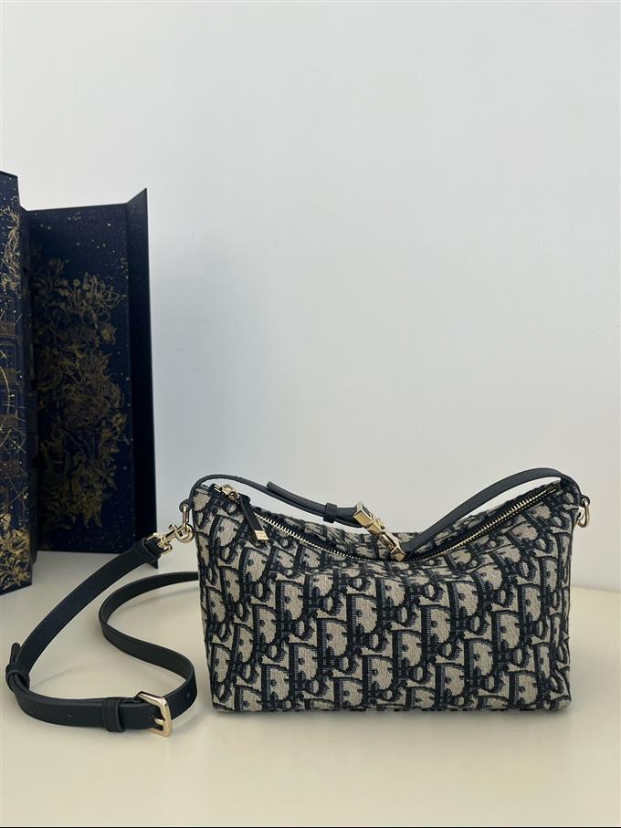 2025228Y550P22517301