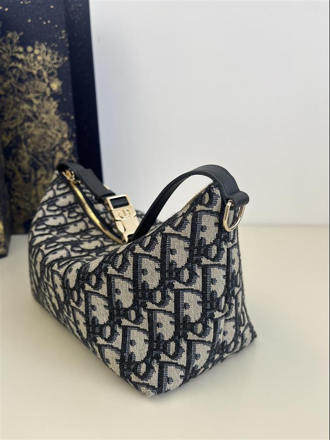 2025228Y550P22517380