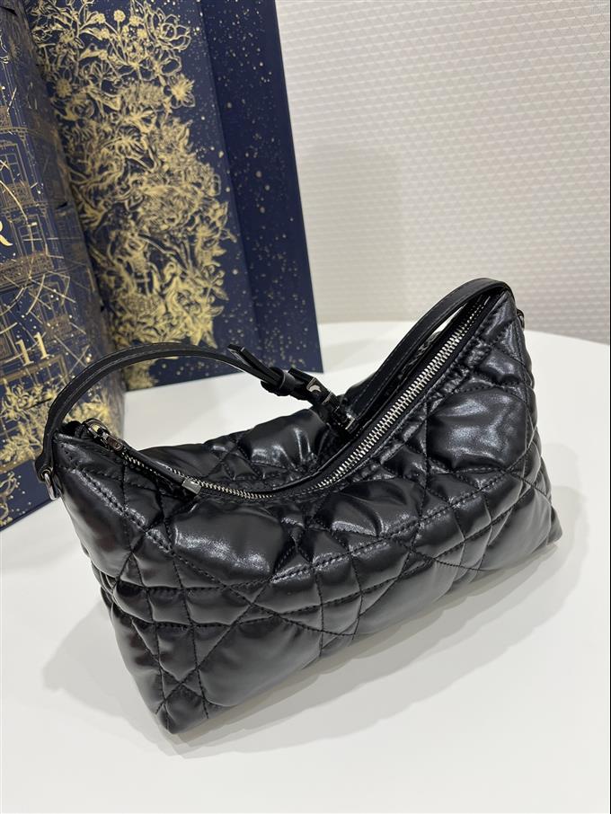 2025228Y600P22517491