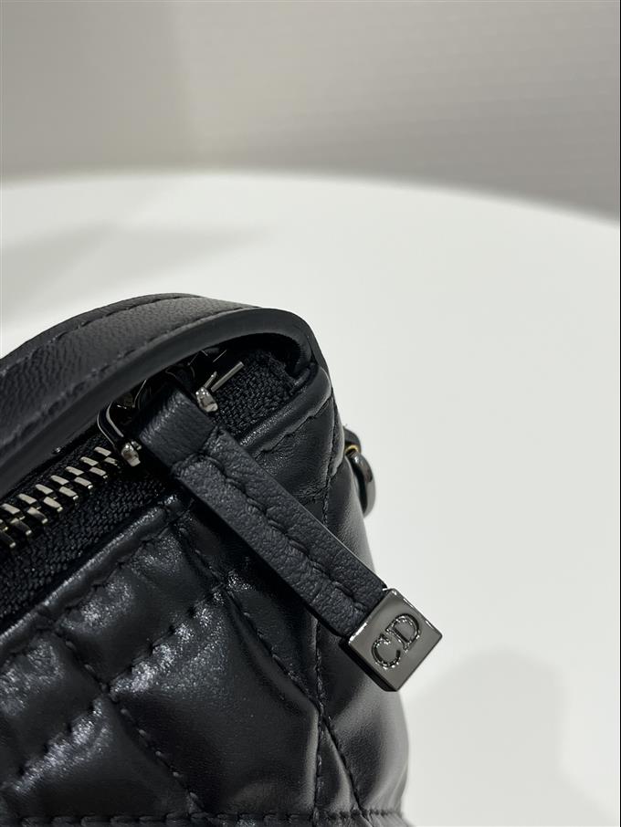 2025228Y600P22517523