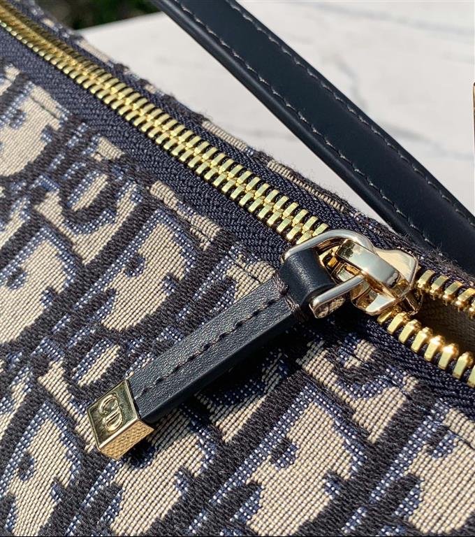 2025228Y750P22516642