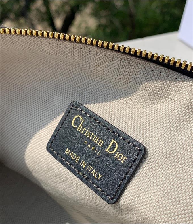 2025228Y750P22516704