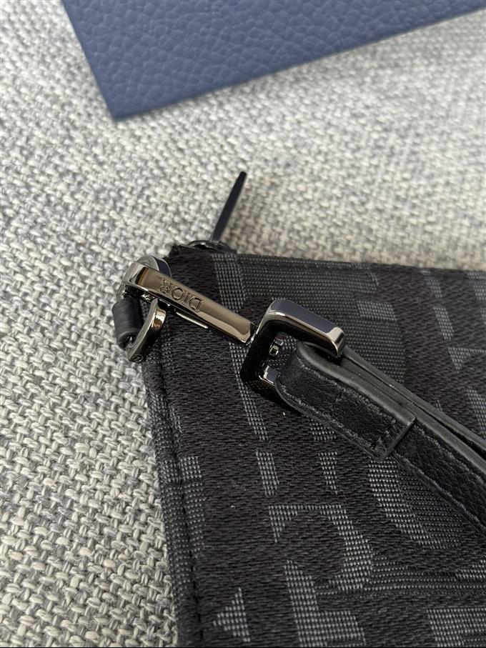 2025228Y260P211144330