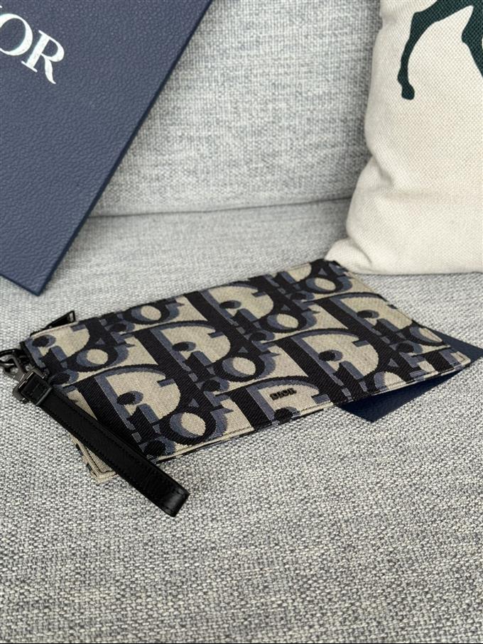 2025228Y260P211144439