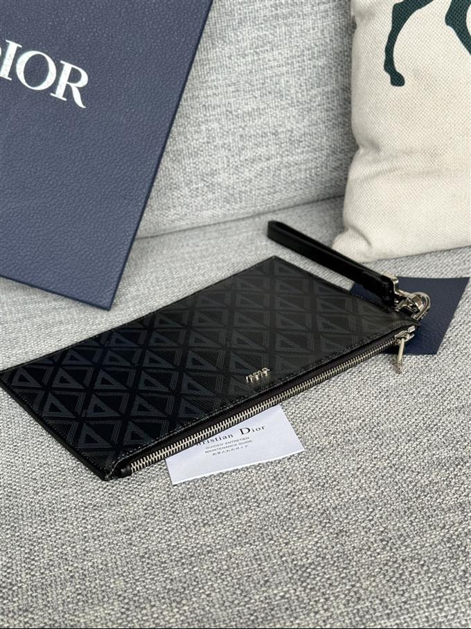 2025228Y260P211144979