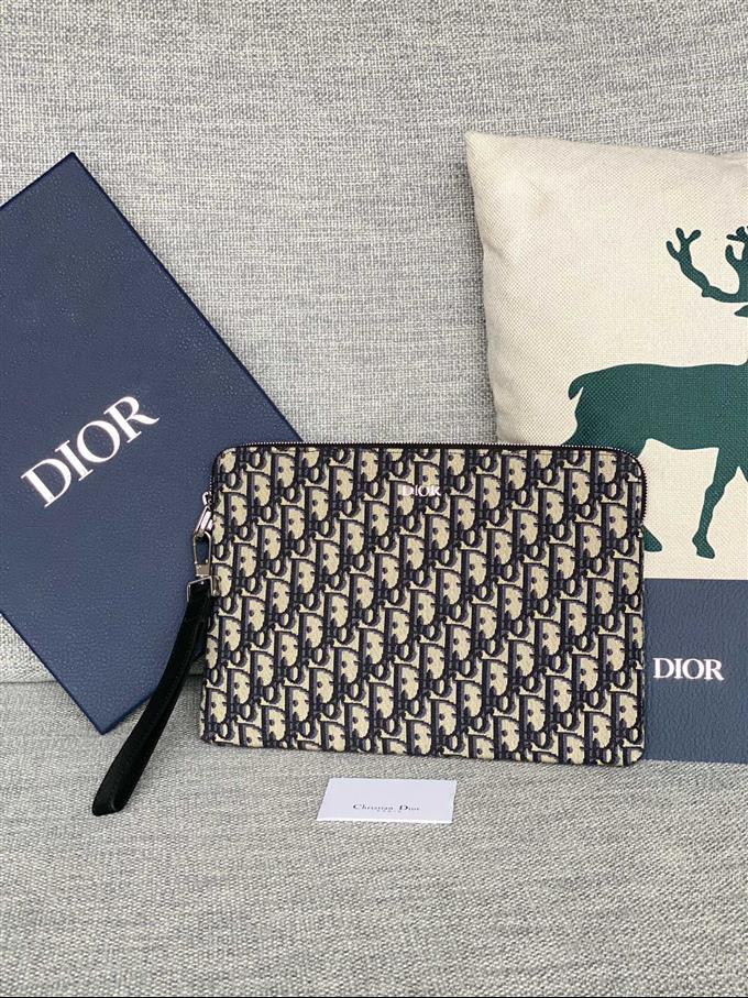 2025228Y270P211145369