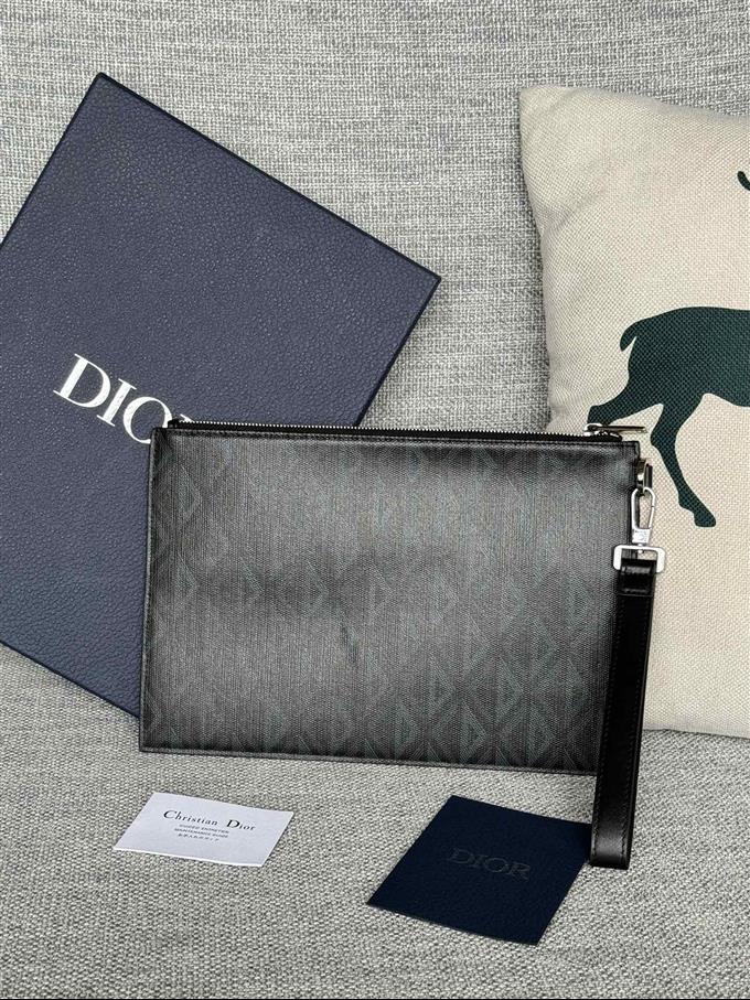 2025228Y270P212045143