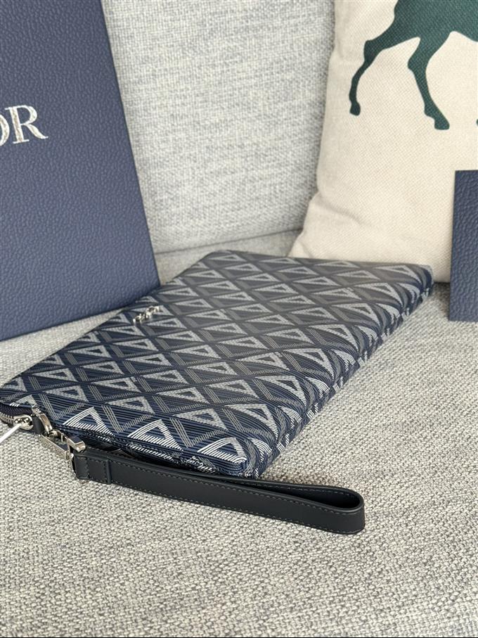 2025228Y280P211145556