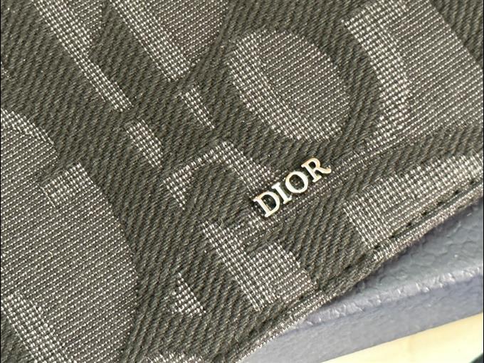 2025228Y350P211146579