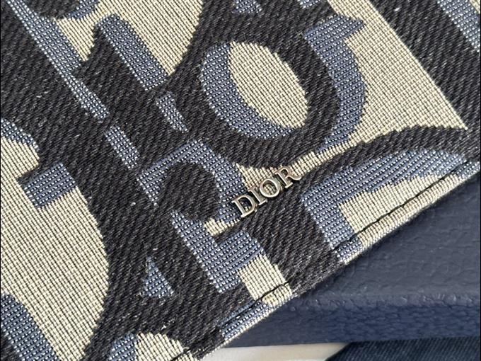 2025228Y350P211146720