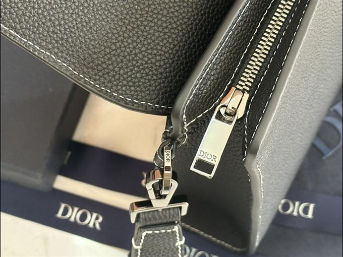 2025228Y450P211146502