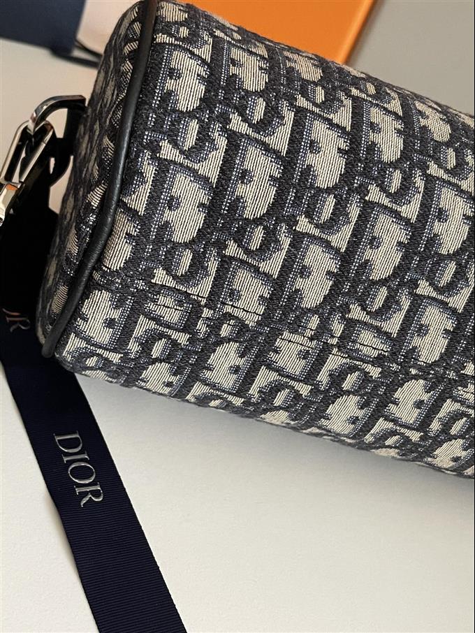 2025228Y380P21932732