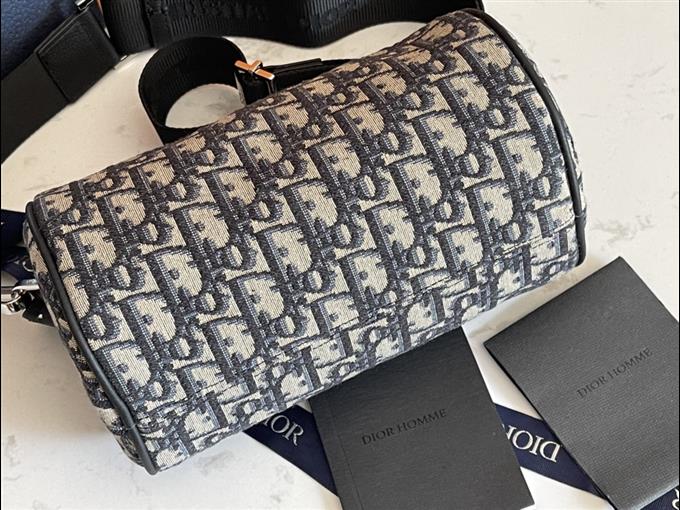 2025228Y380P21932810