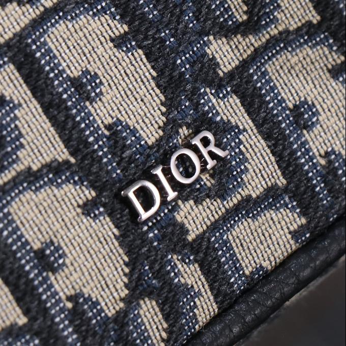 2025228Y450P211945506