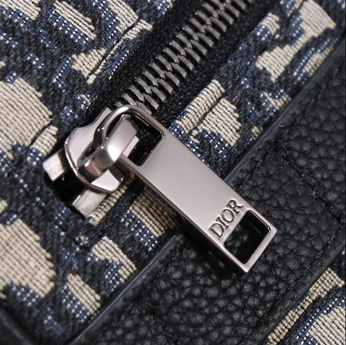 2025228Y450P211945553