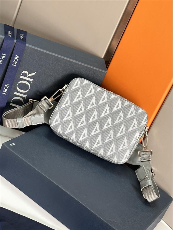 2025228Y500P21194552