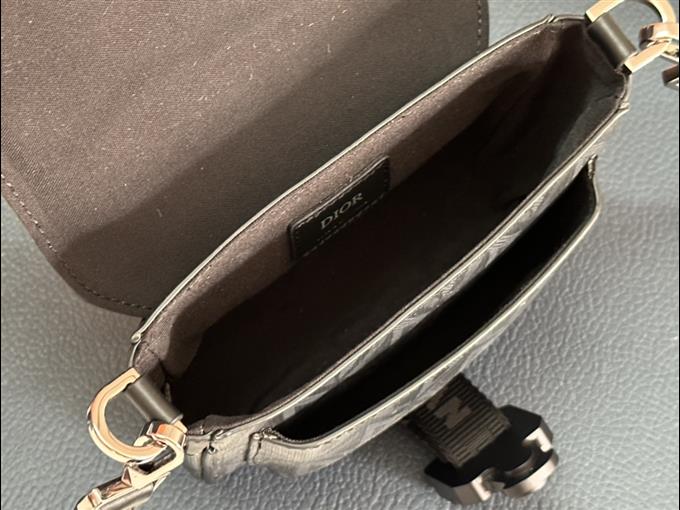 2025228Y500P211945994